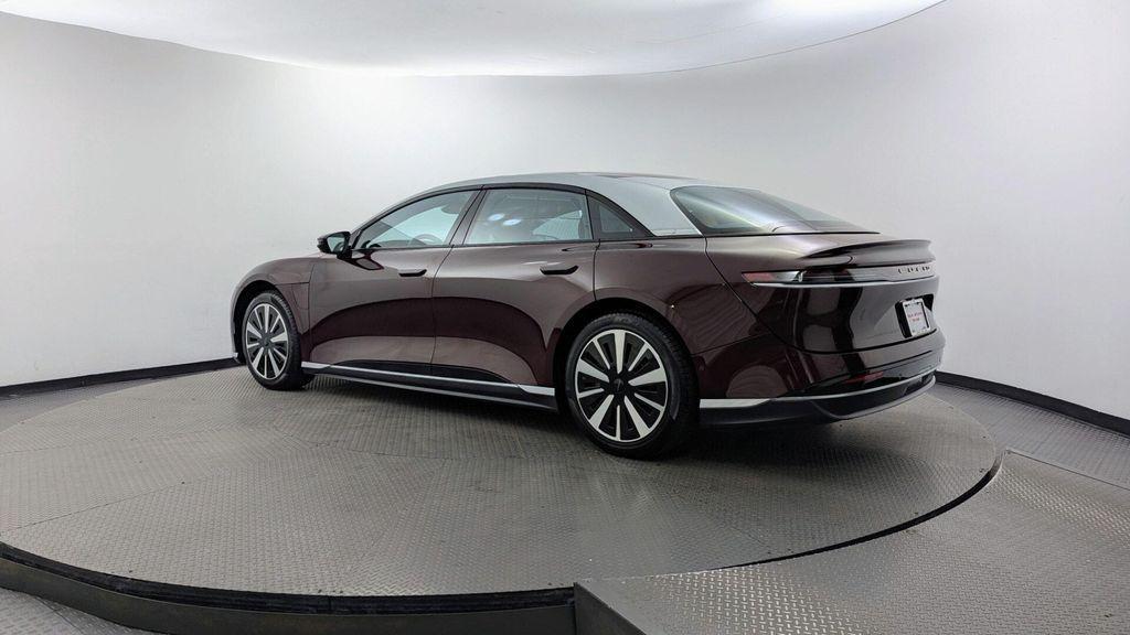 Lucid Air 2024