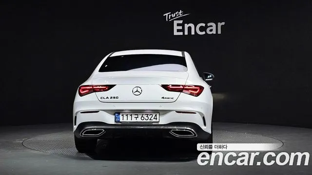 Mercedes-Benz CLA 2022