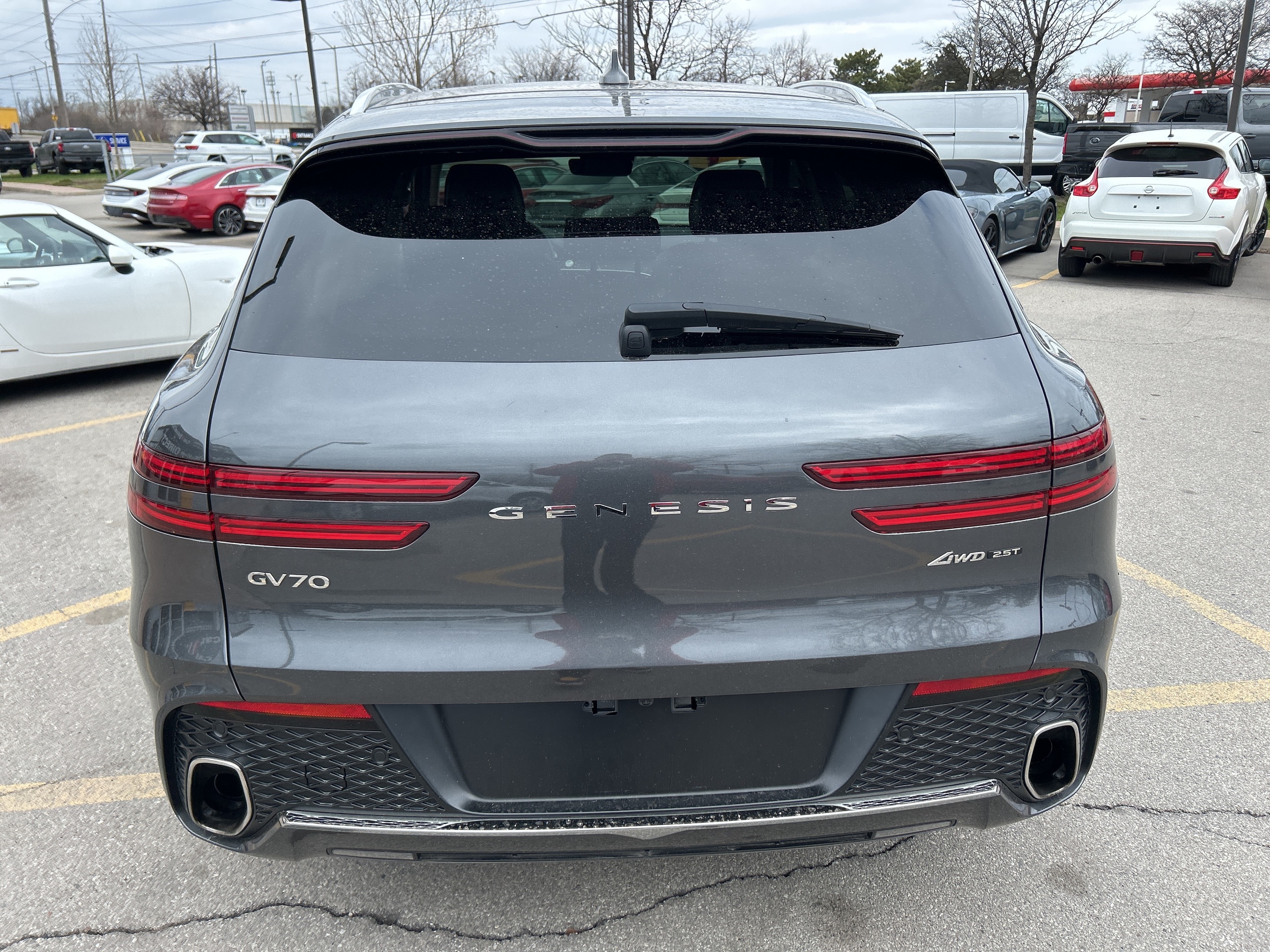 Genesis GV70 2022