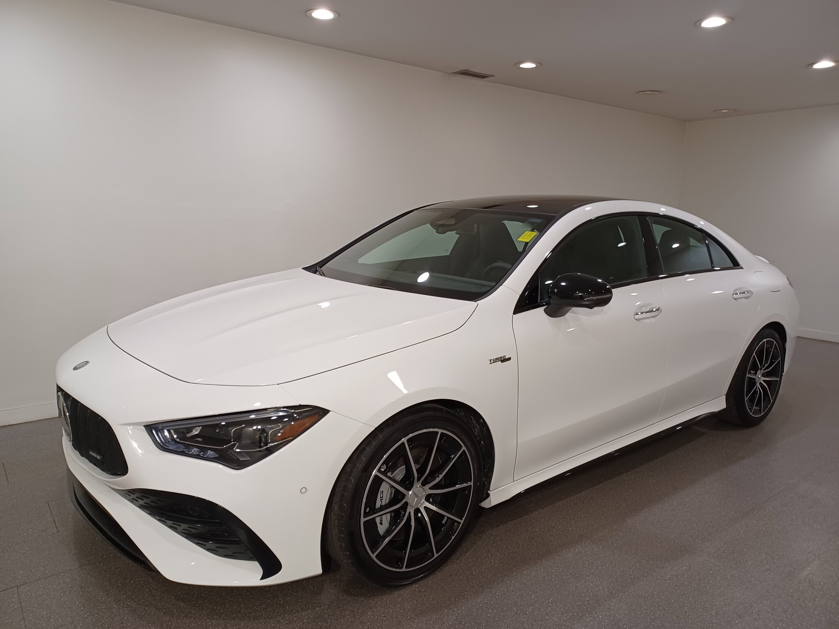 Mercedes-Benz CLA 2025