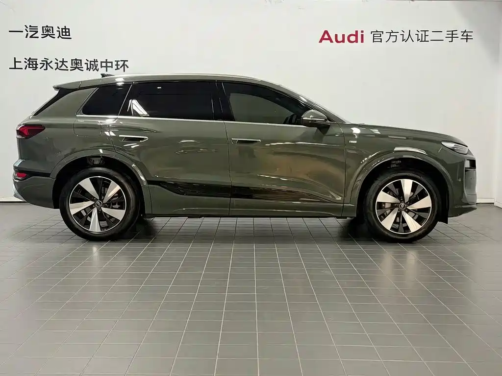 Audi e-tron 2026