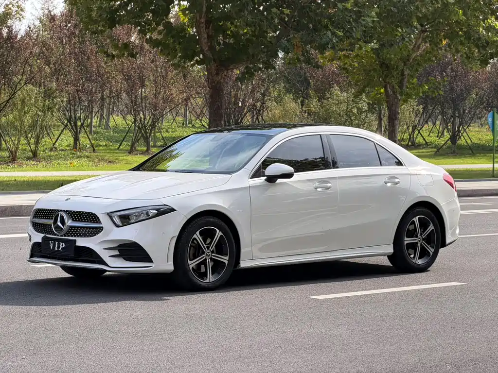 Mercedes-Benz A-Класс 2023