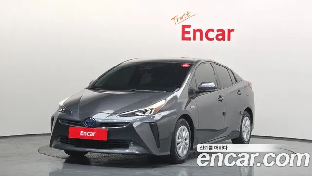 Toyota Prius 2021