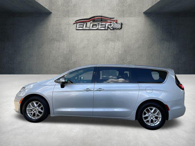 Chrysler Pacifica 2023