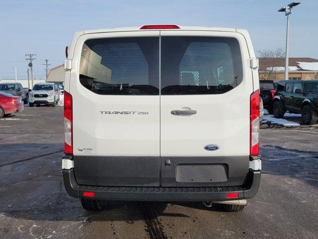 Ford Transit 2024