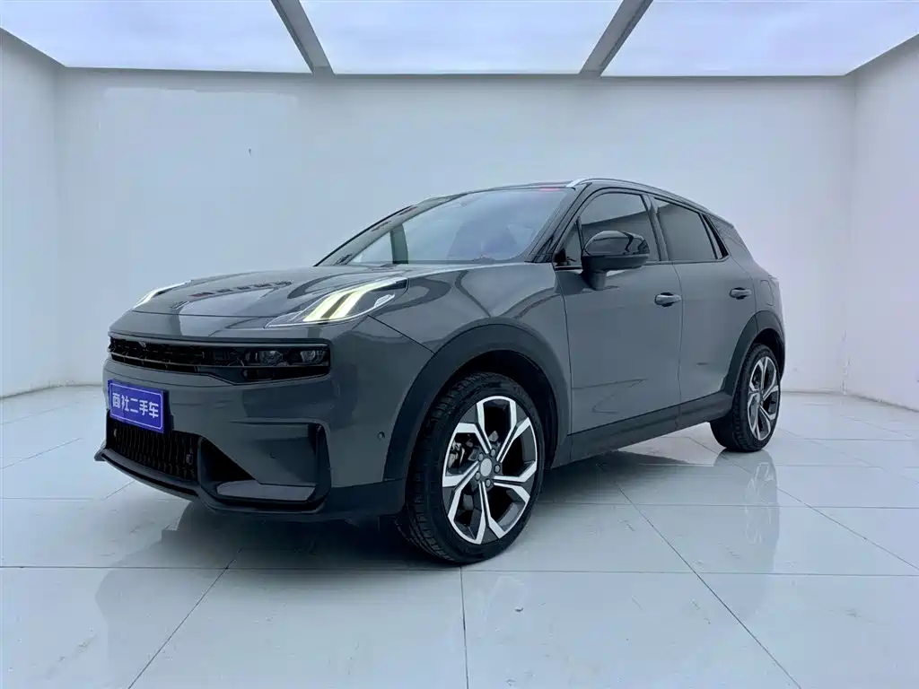 Lynk & Co 06 2023