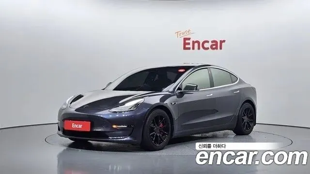Tesla Model 3 2020
