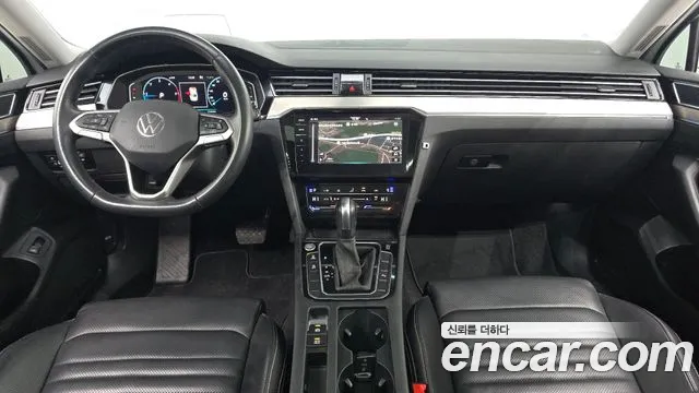 Volkswagen Passat 2022