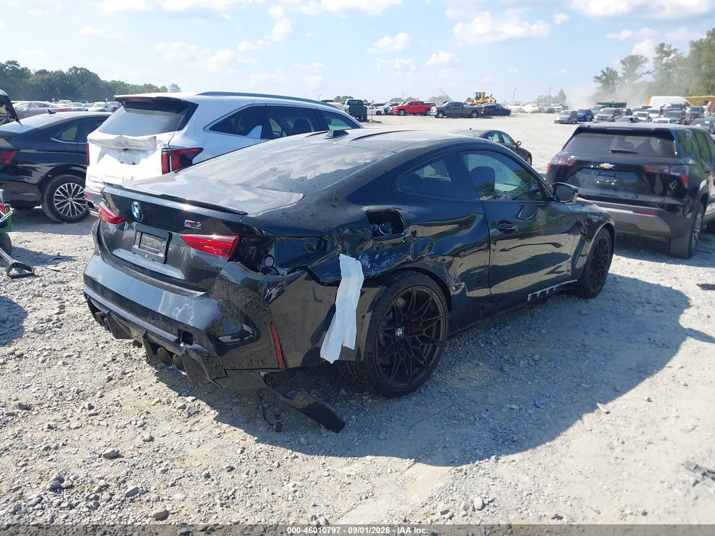 BMW M4 2025