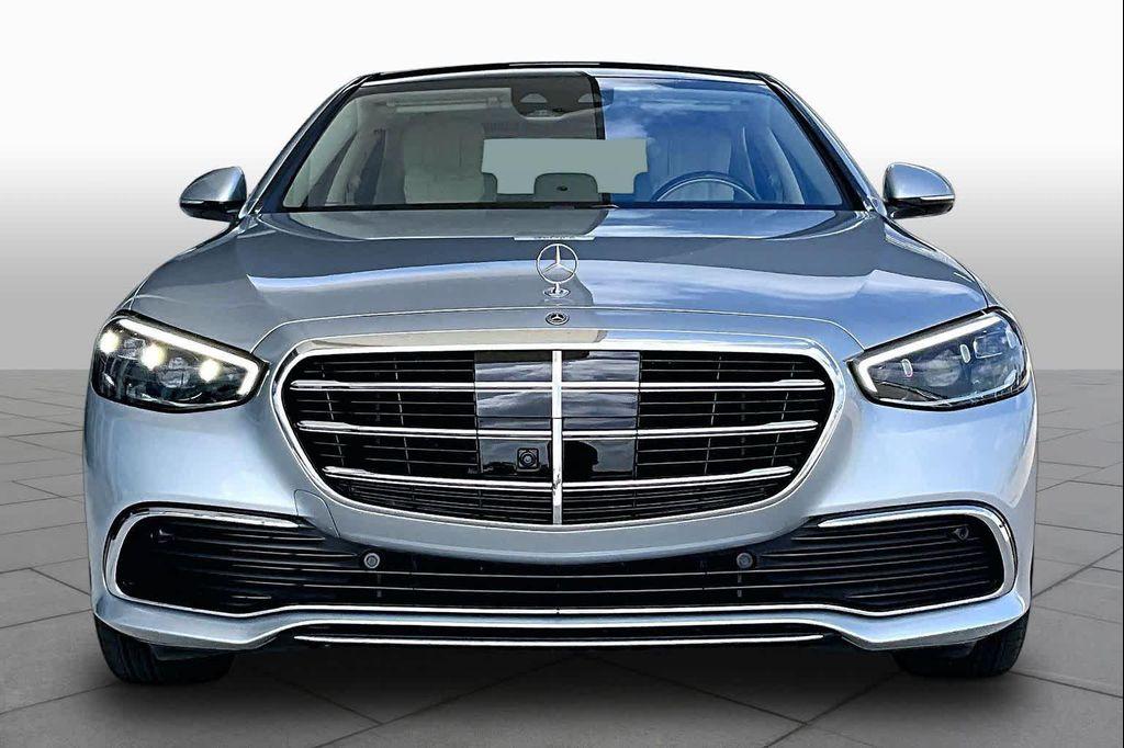 Mercedes-Benz S-Класс 2022
