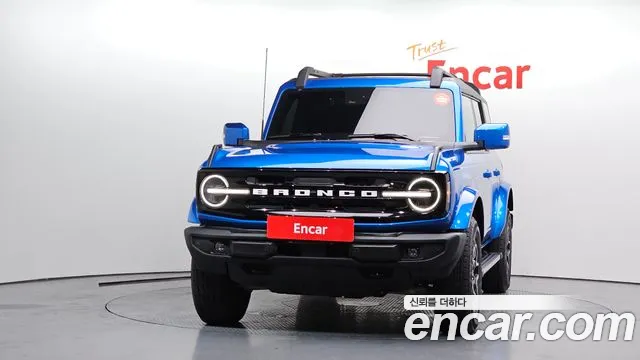 Ford Bronco 2023
