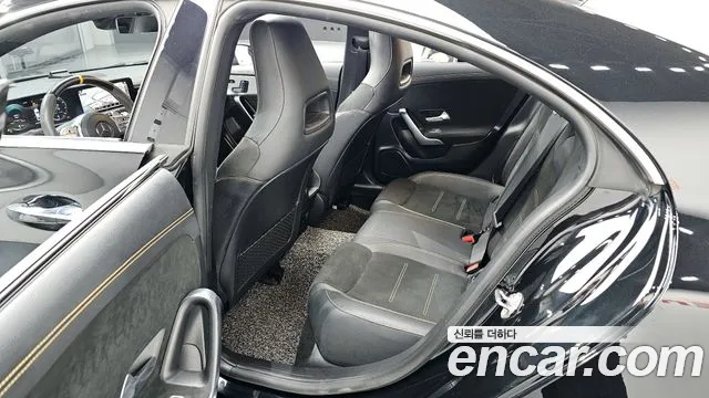 Mercedes-Benz CLA 2021