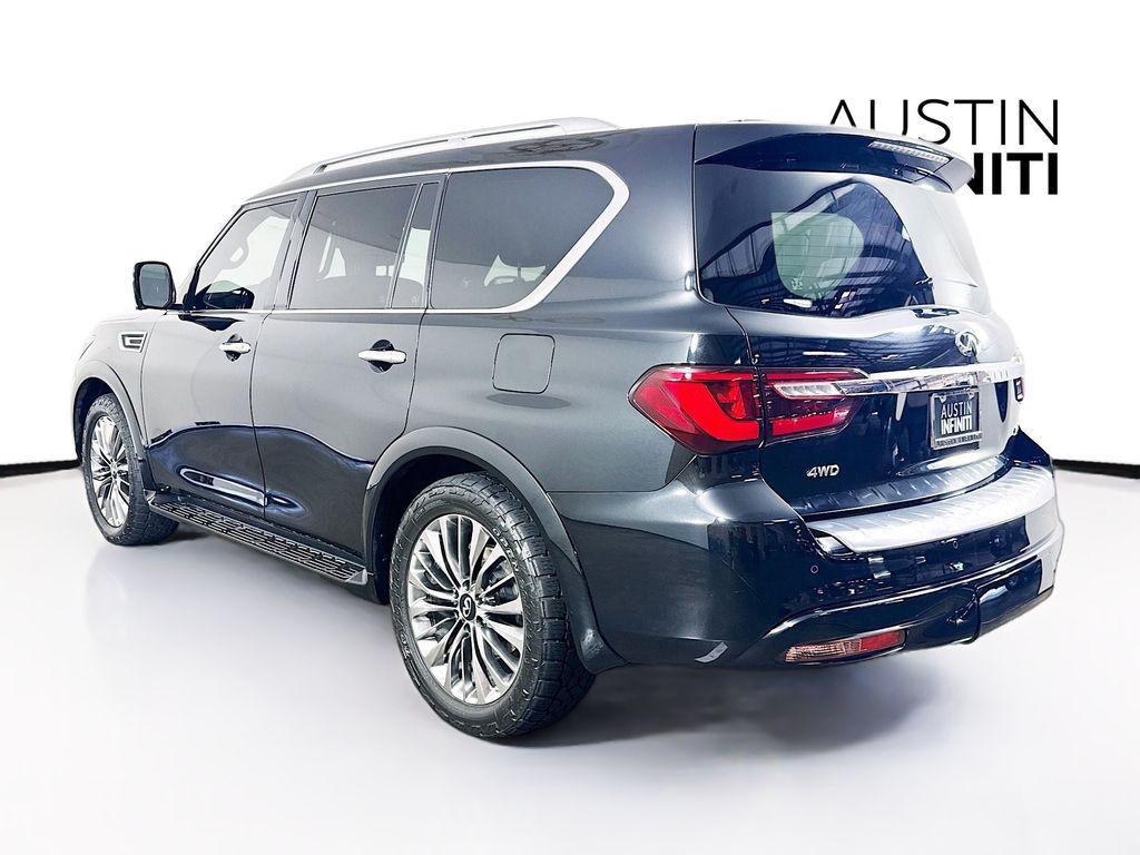 Infiniti QX80 2021