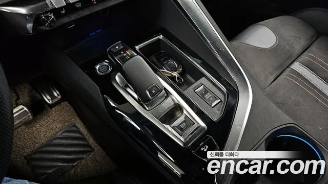 Peugeot 5008 2022