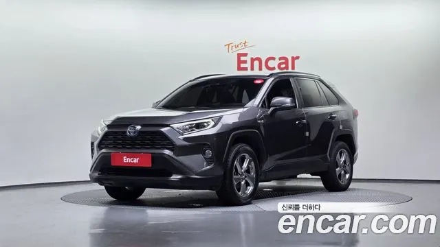 Toyota RAV4 2021