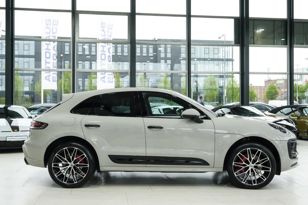 Porsche Macan 2024