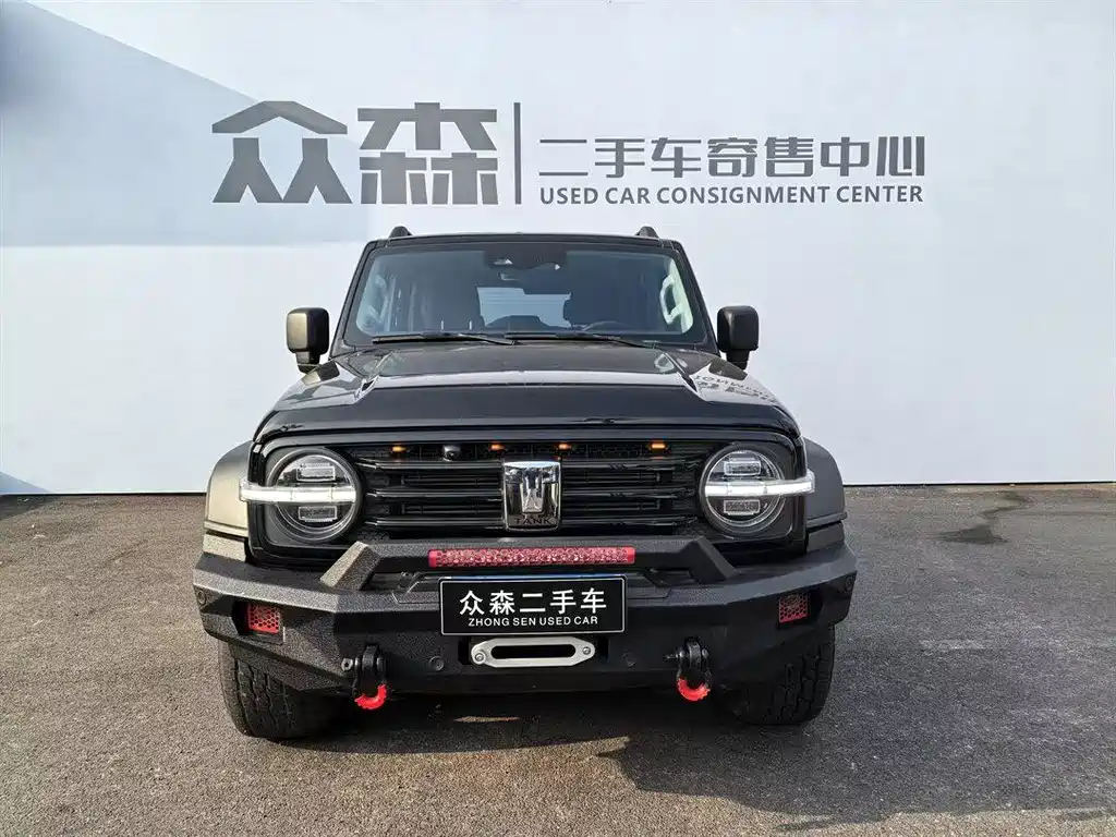 Tank 300 2022