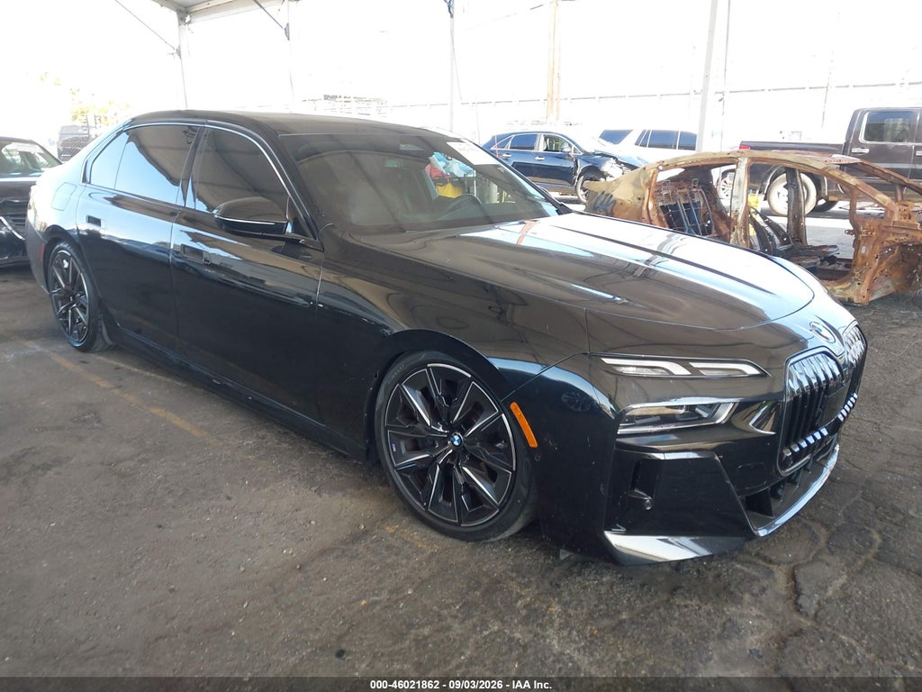 BMW i7 2024