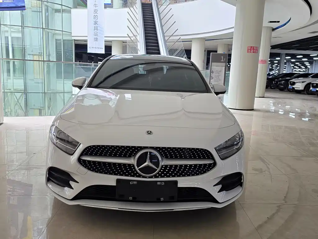 Mercedes-Benz A-Класс 2022