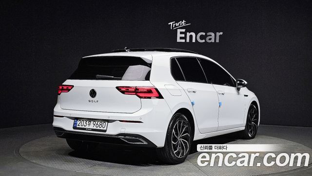 Volkswagen Golf 2023