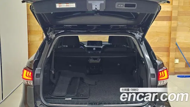 Lexus RX 2021