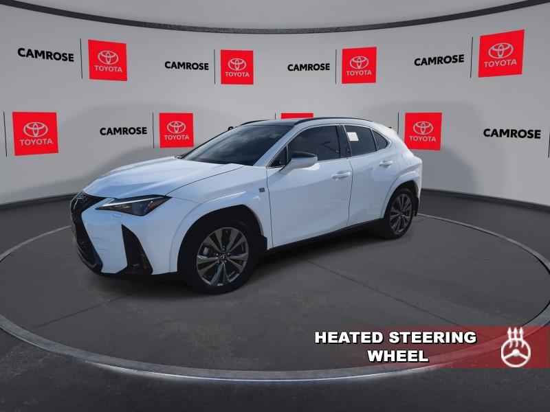Lexus UX 2024