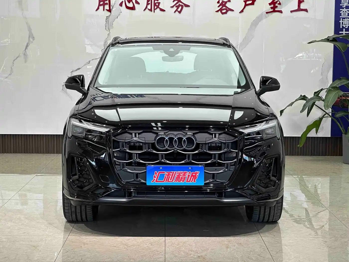 Audi Q7 2025