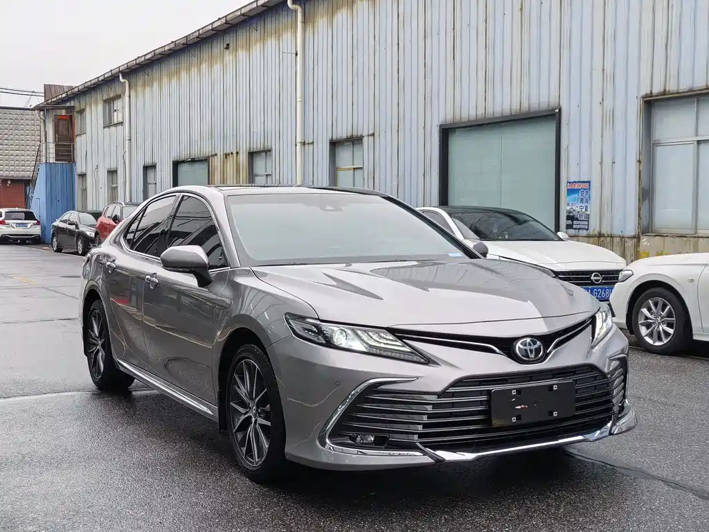 Toyota Camry 2024
