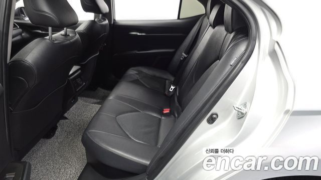 Toyota Camry 2023
