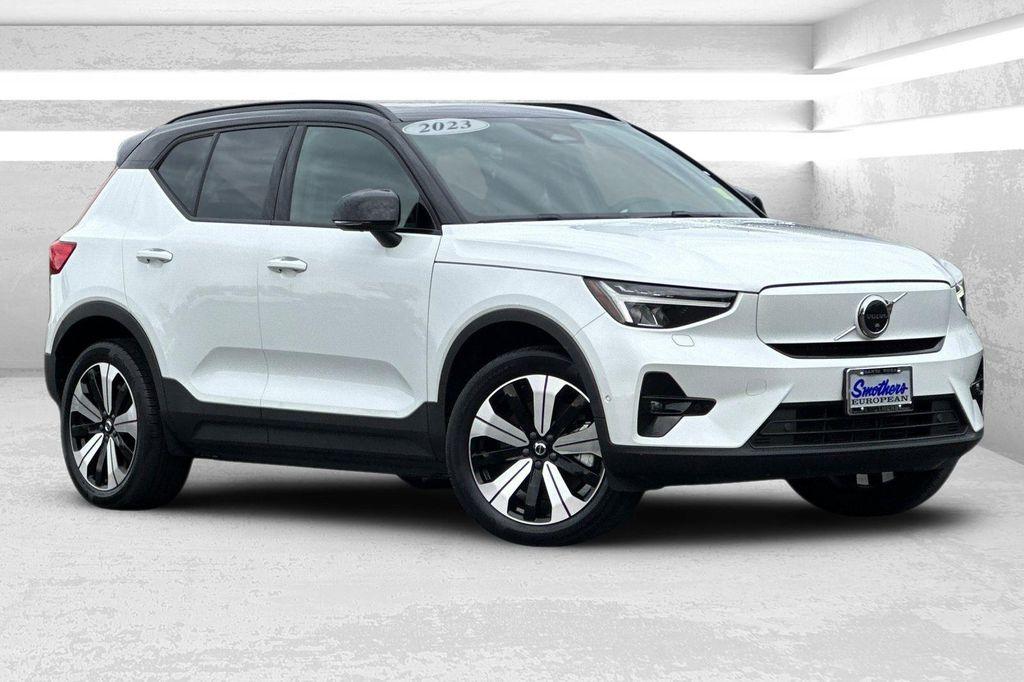 Volvo XC40 2023