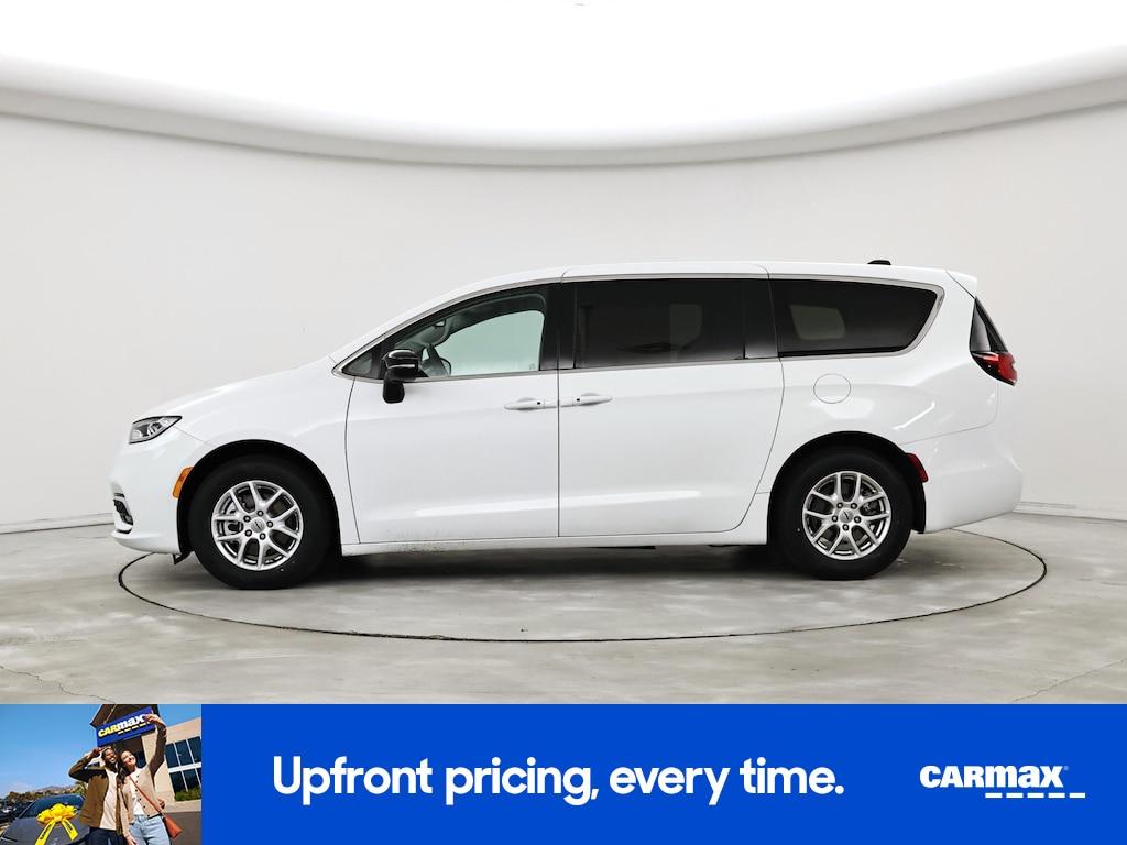 Chrysler Pacifica 2024