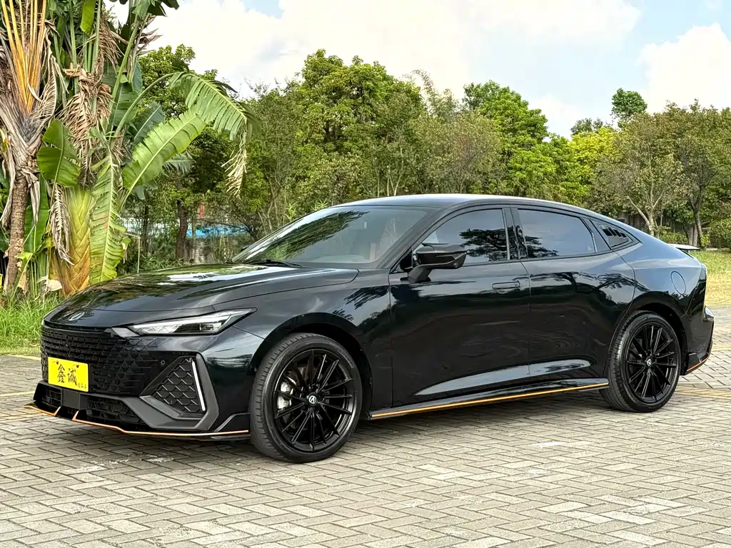 Changan UNI-V 2022