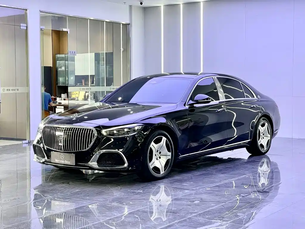 Mercedes-Benz S-Класс 2024
