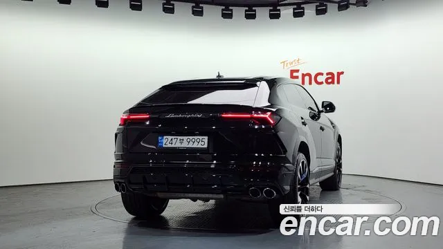 Lamborghini Urus 2022
