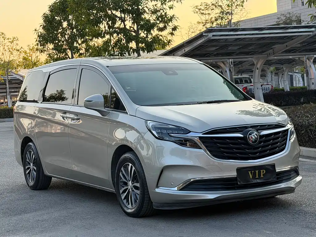Buick GL8 2021