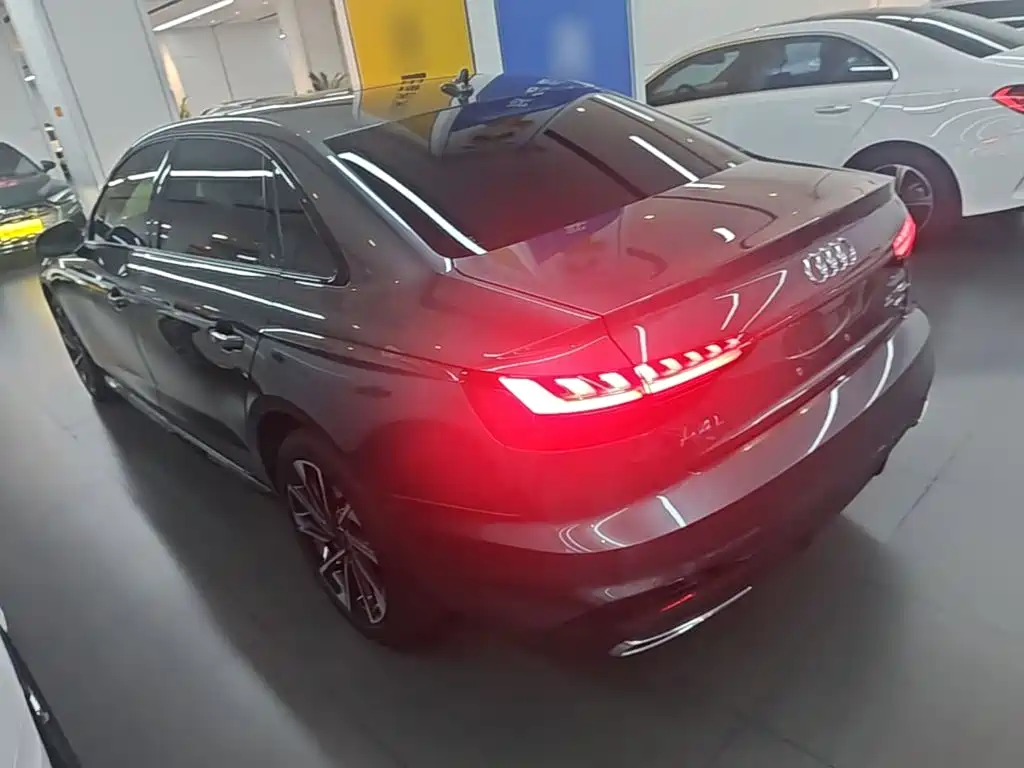 Audi A4 2024