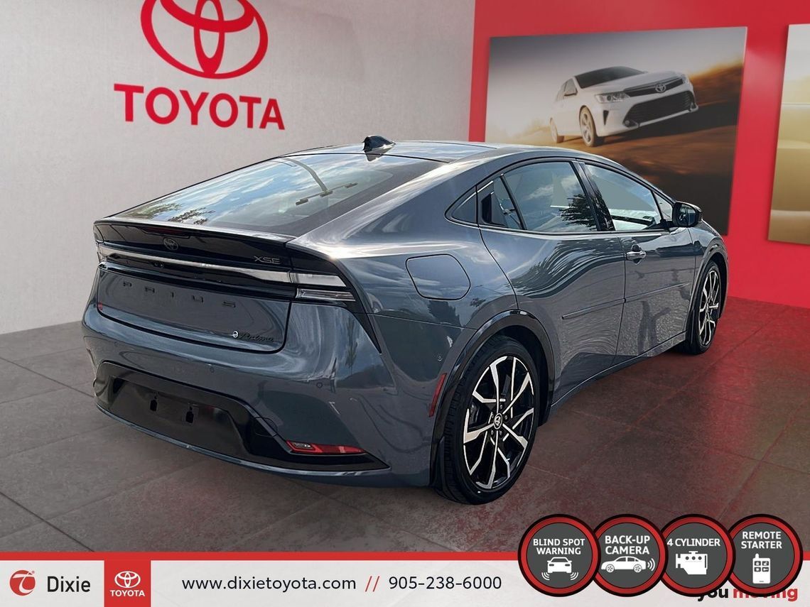 Toyota Prius 2024
