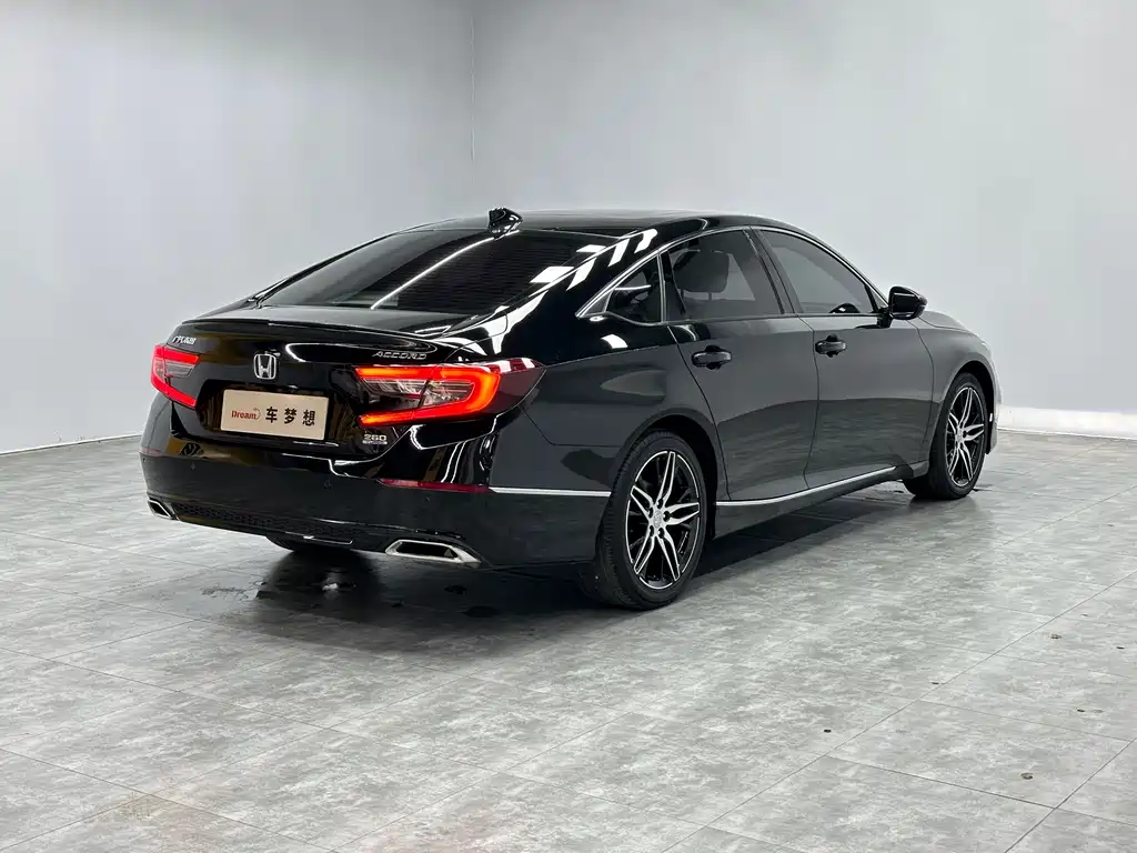 Honda Accord 2022