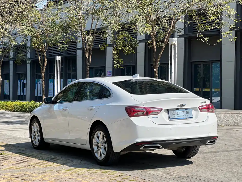 Chevrolet Malibu 2021