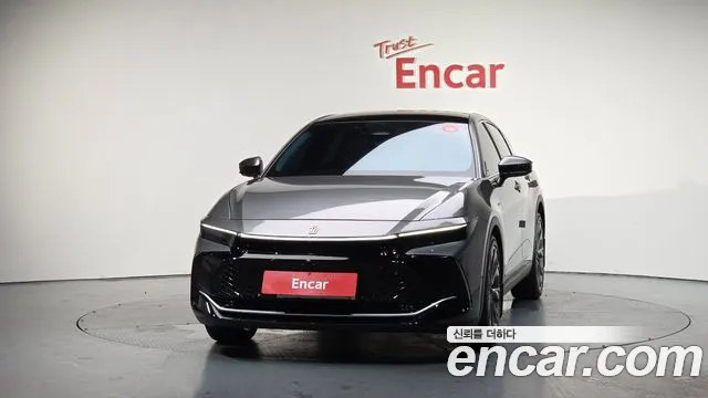 Toyota Crown 2023