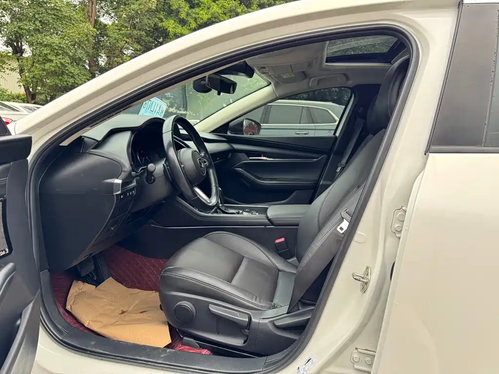 Mazda 3 2022