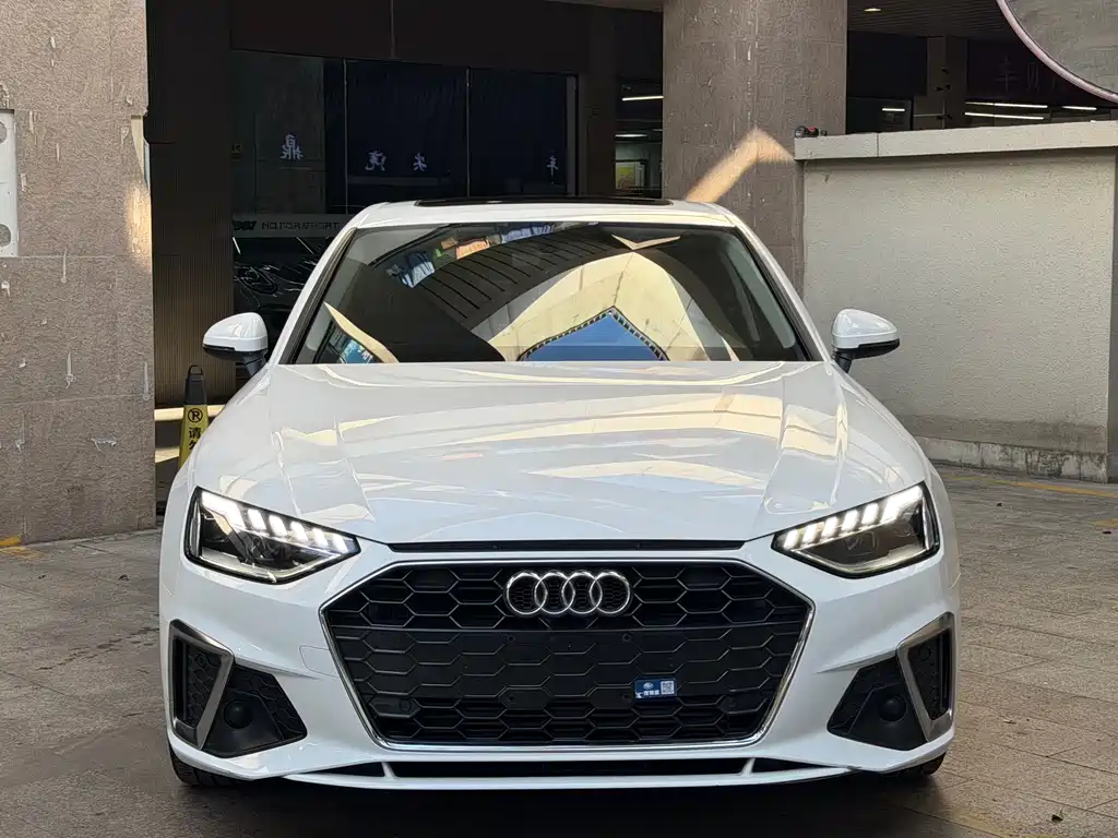 Audi A4 2021