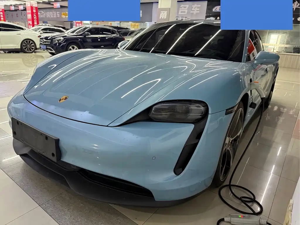 Porsche Taycan 2021