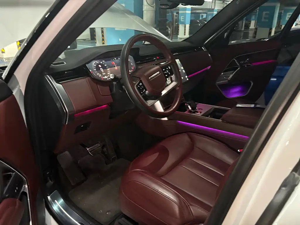 Land Rover Range Rover 2024