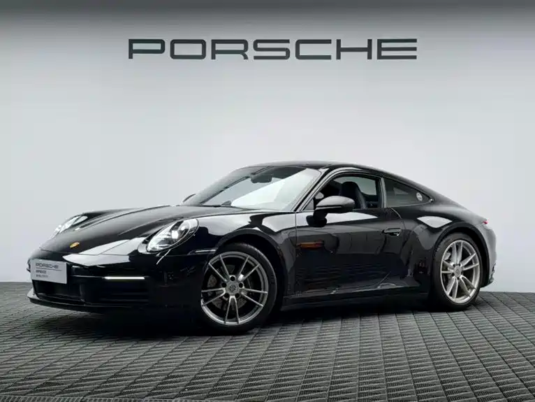 Porsche 911 2023