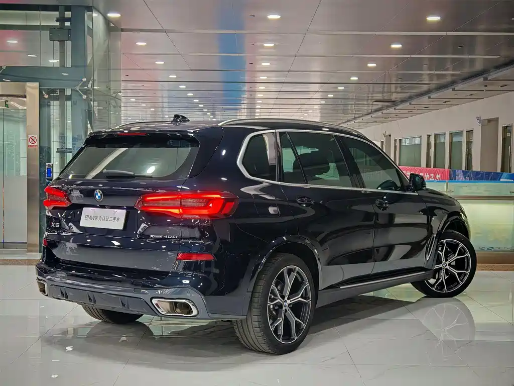 BMW X5 2022