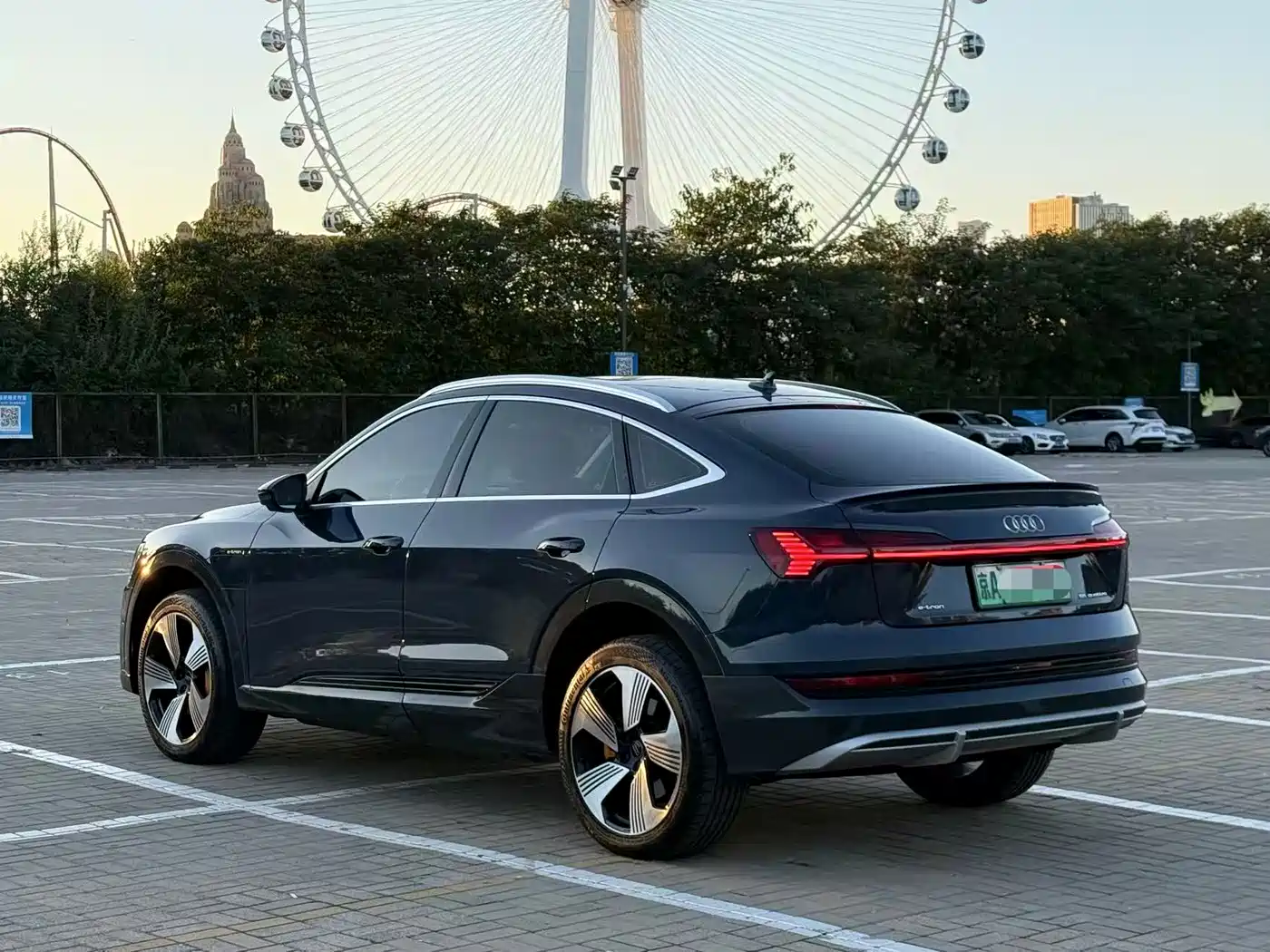 Audi e-tron 2022