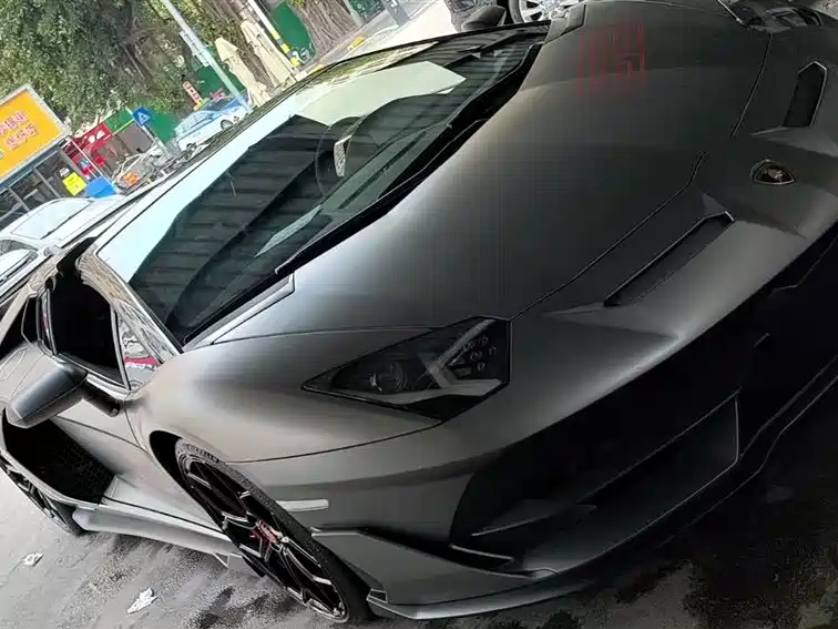 Lamborghini Aventador 2020