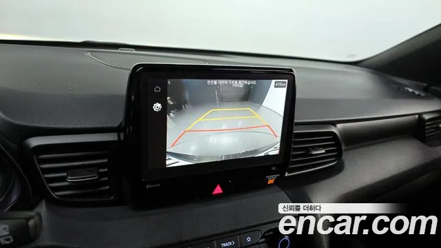 Hyundai Veloster 2021