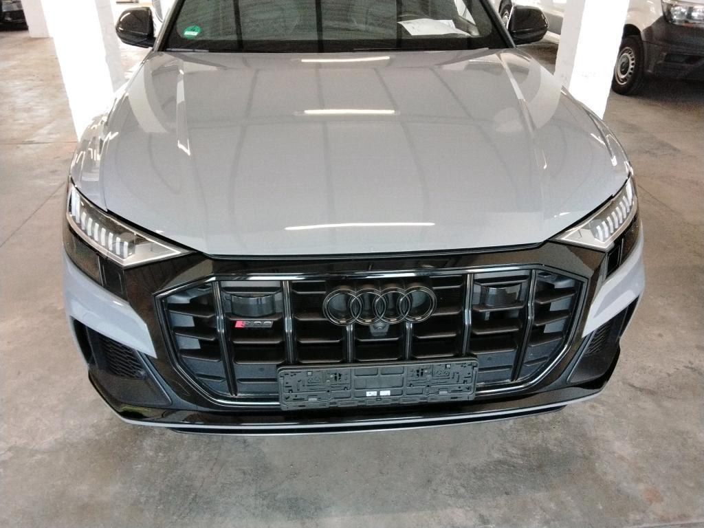 Audi SQ8 2023